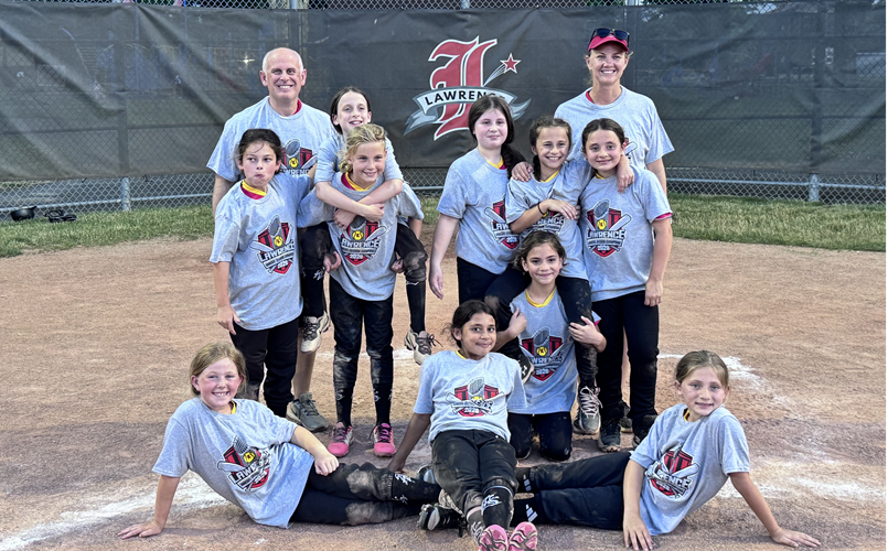Kayla's Pretty Paws, Softball Minors Champions!